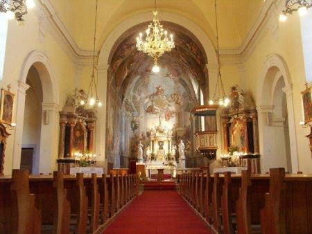 346700CERKEV SV. ŠTEFANA V VIPAVI(1)